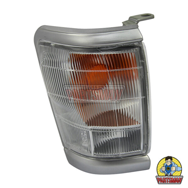 TOYOTA HILUX CORNER LIGHT HILUX 165 167 169 172 SERIES 4WD 8/979/01